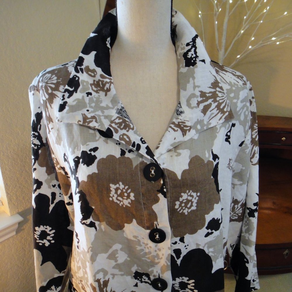 Habitat Jacket - Picture 2 of 6